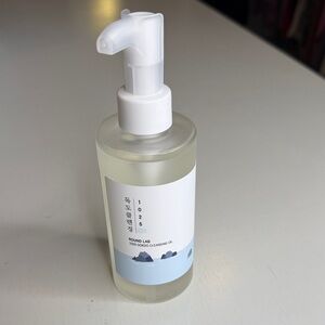 NWT Round Lab Cleansing Oil